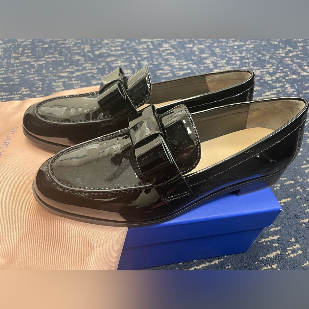 Stuart Weitzman Patent Bow tie loafers
